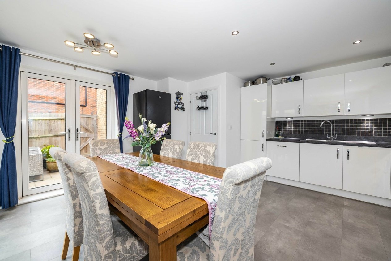 Properties For Sale in Winder Place  Aylesham
