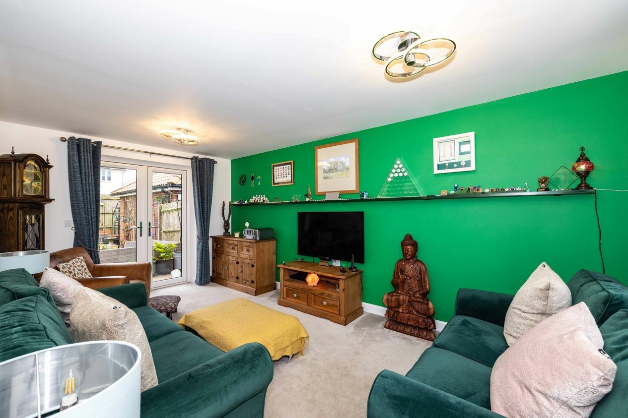 Properties For Sale in Winder Place  Aylesham