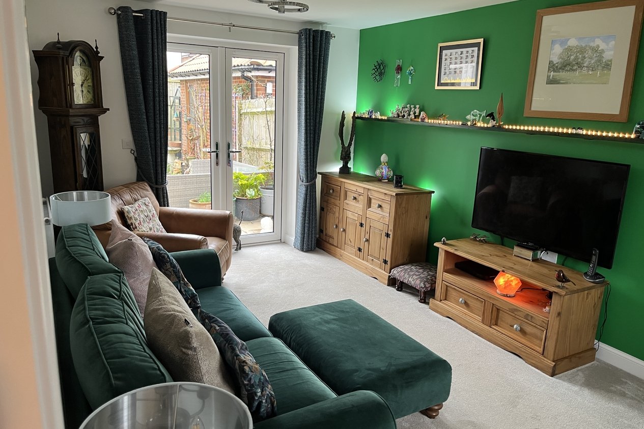 Properties Under Offer in Winder Place Aylesham