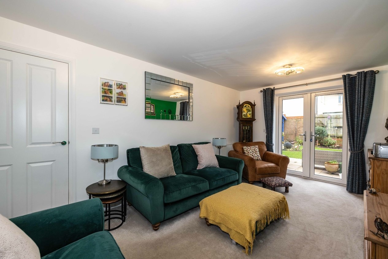 Properties Under Offer in Winder Place Aylesham