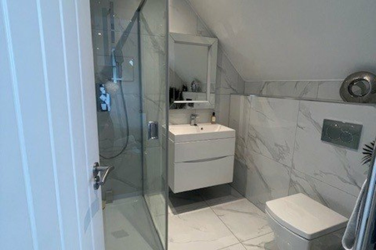 Properties For Sale in Windmill Close Hawkinge