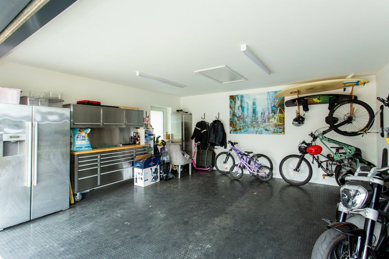 Properties For Sale in Windmill Close Hawkinge
