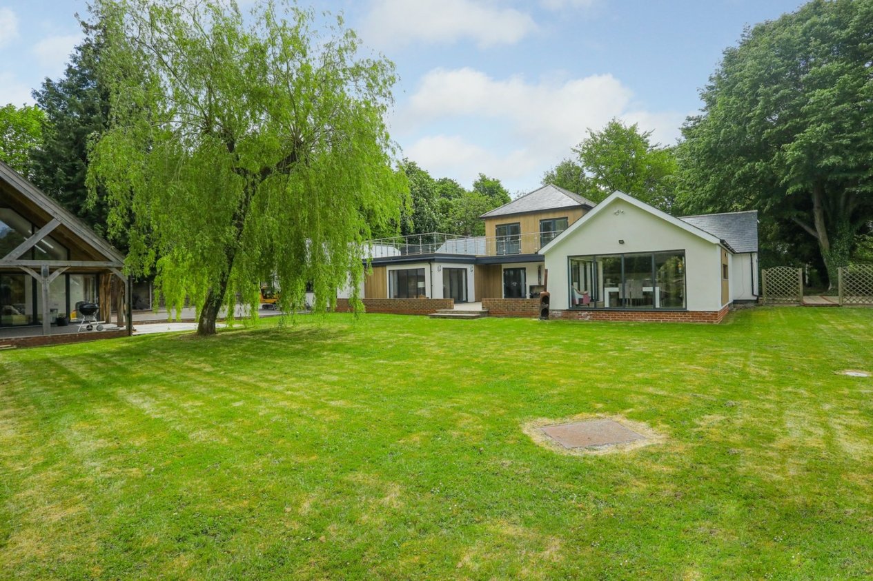 Properties For Sale in Womenswold Canterbury