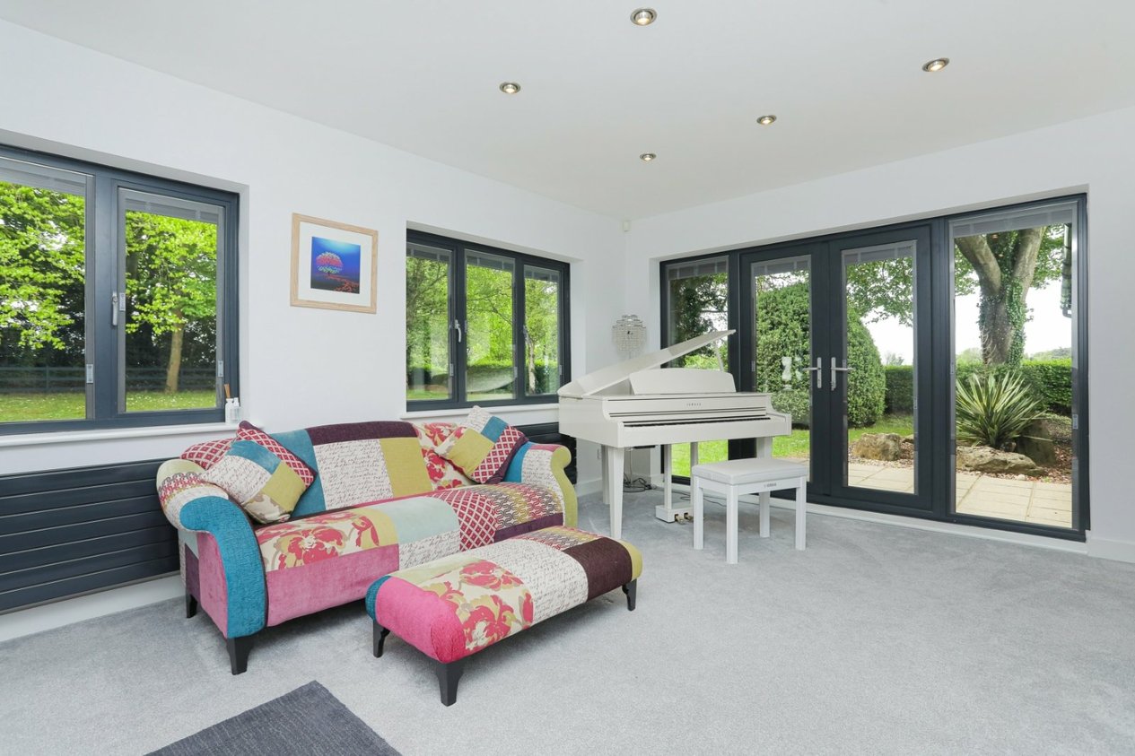 Properties For Sale in Womenswold Canterbury