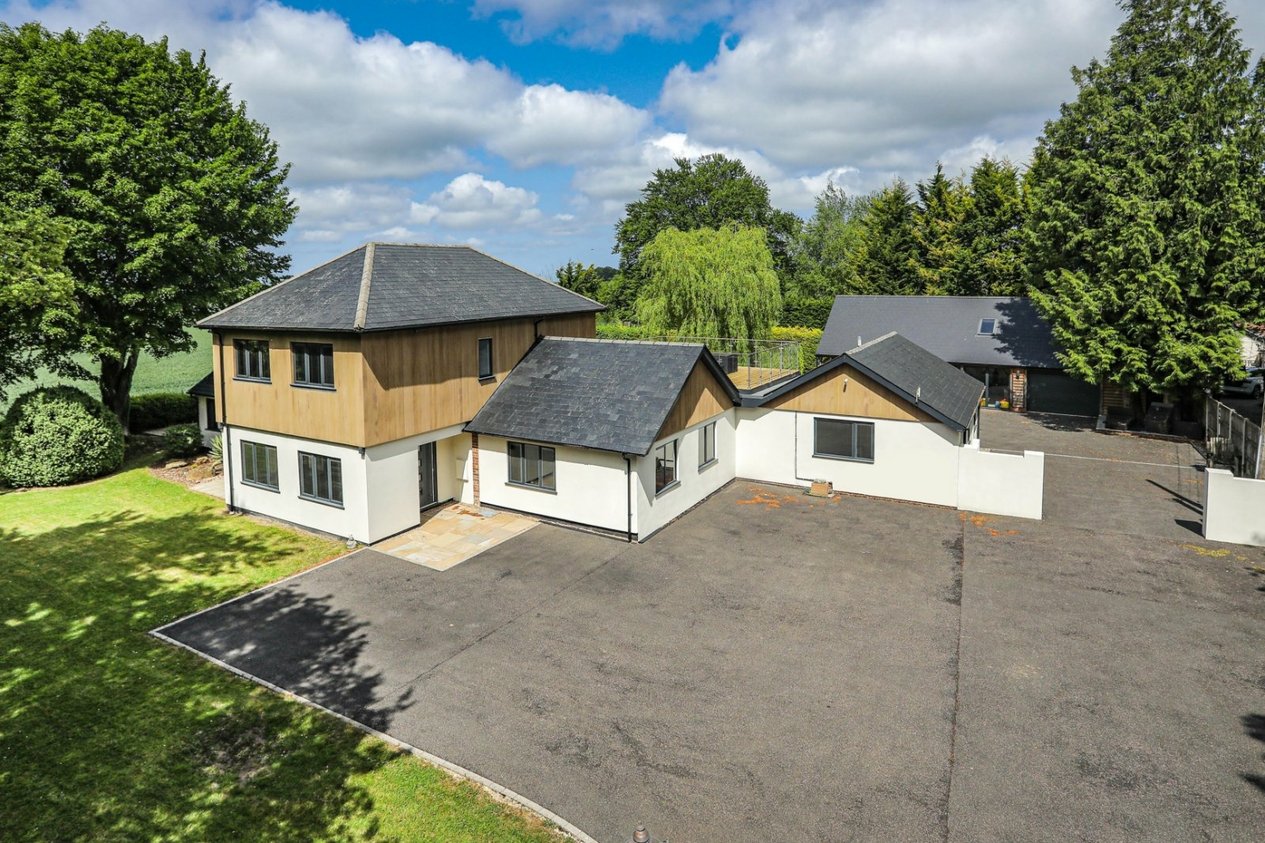 Properties For Sale in Womenswold Canterbury