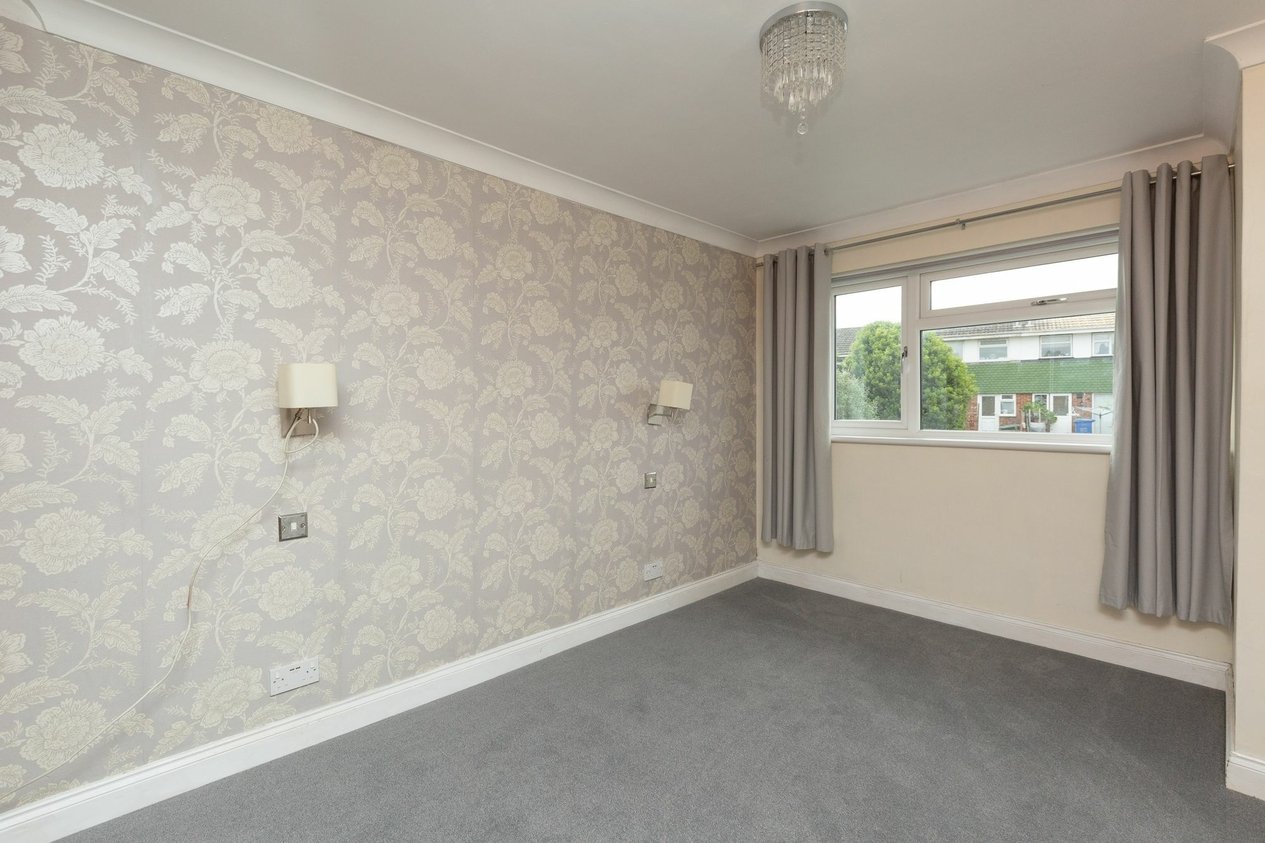 Properties For Sale in Woodberry Drive  Sittingbourne