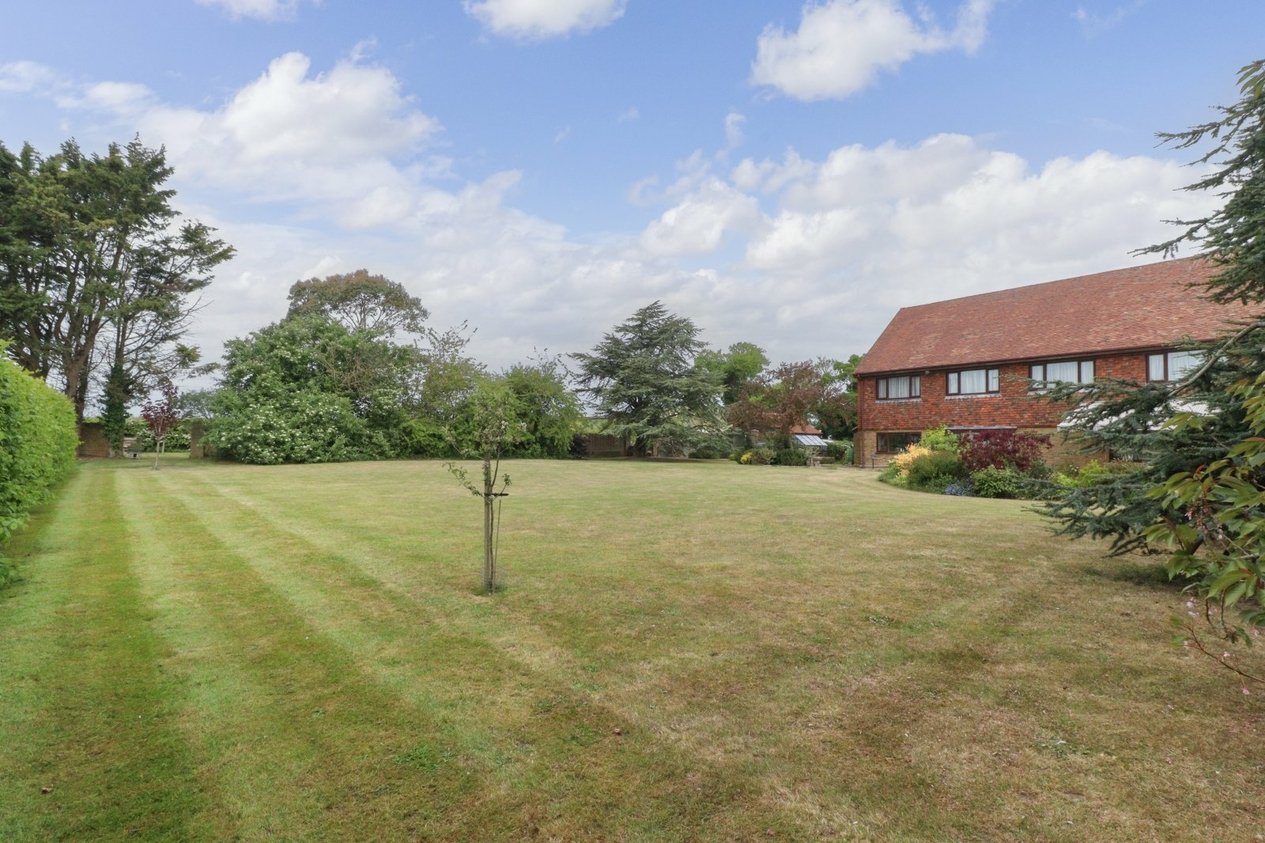 Properties Under Offer in Woodchurch Birchington