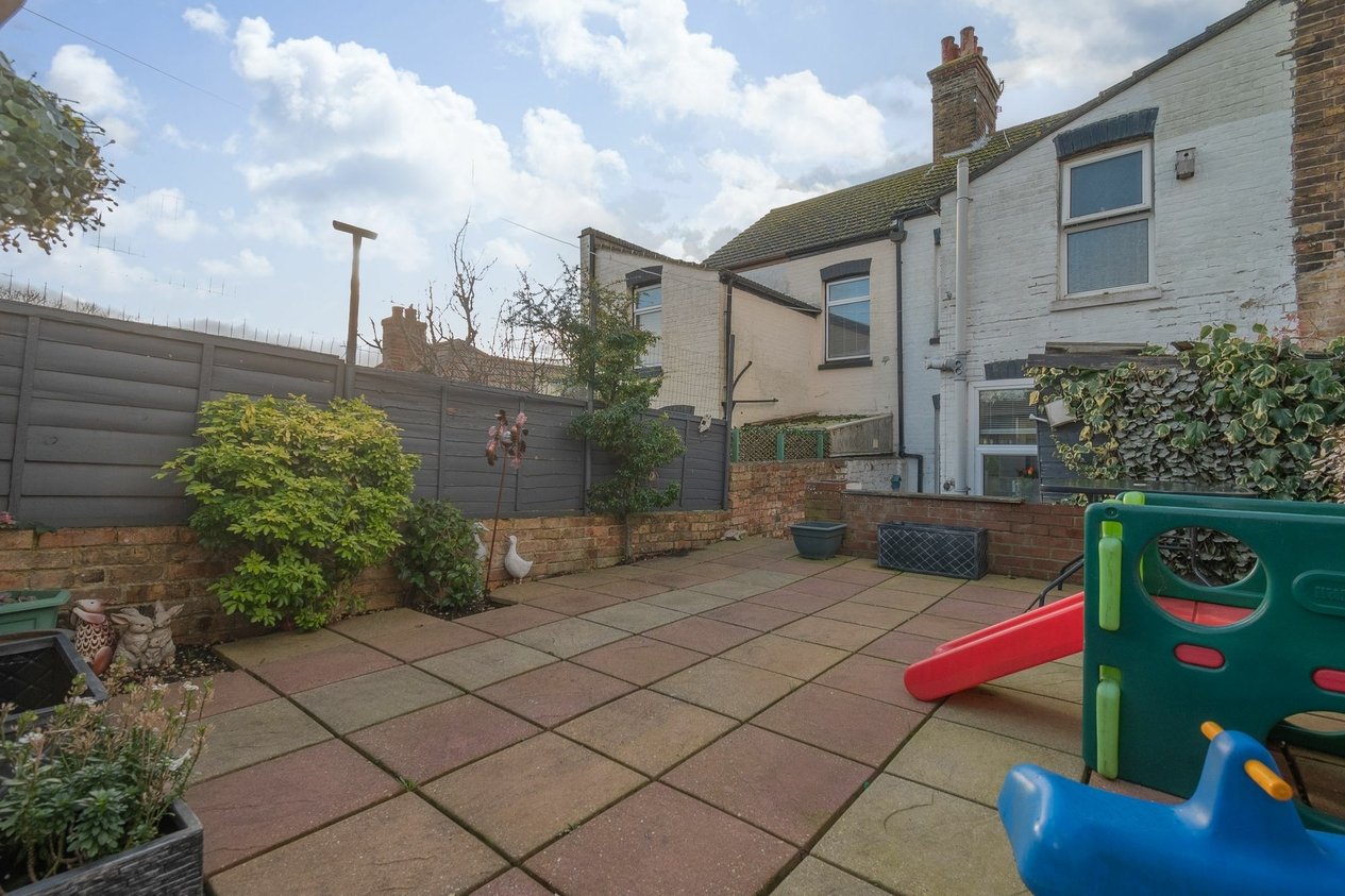 Properties For Sale in Woodford Avenue  Ramsgate