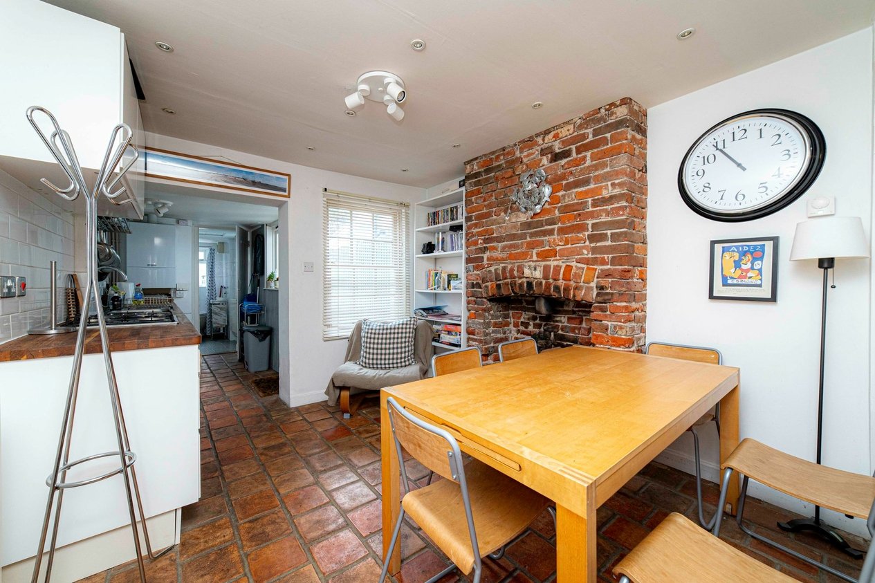 Properties For Sale in Woodlawn Street  Whitstable