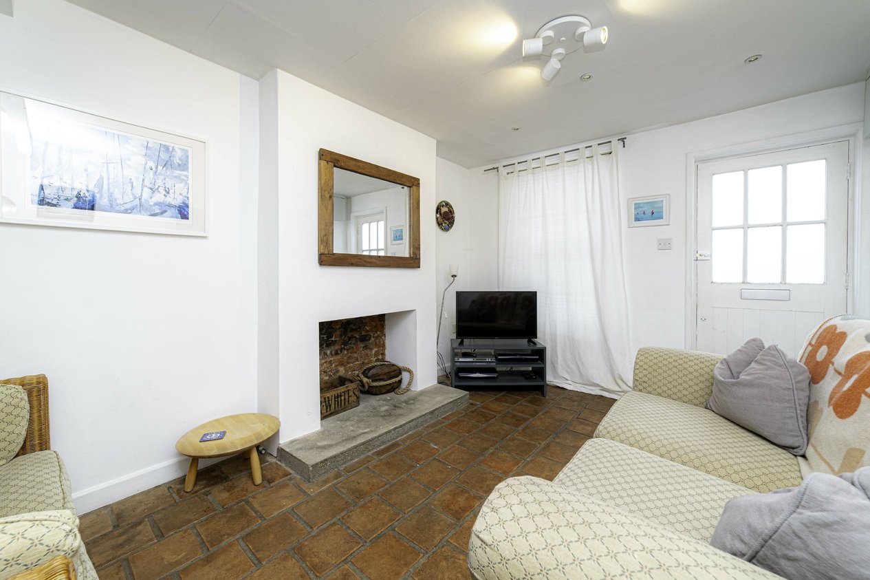 Properties For Sale in Woodlawn Street Whitstable