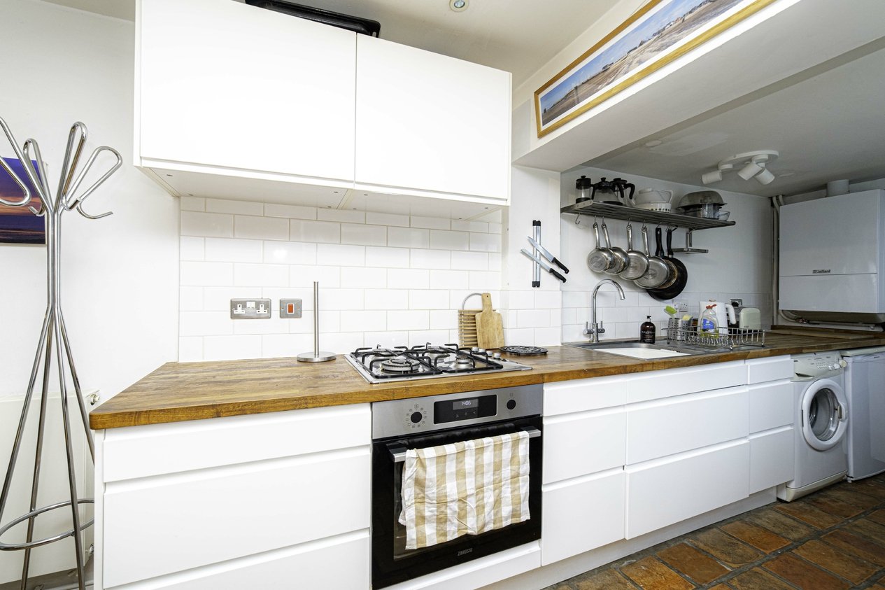 Properties For Sale in Woodlawn Street Whitstable