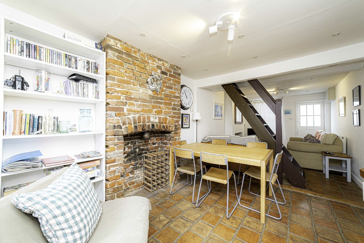 Properties For Sale in Woodlawn Street Whitstable