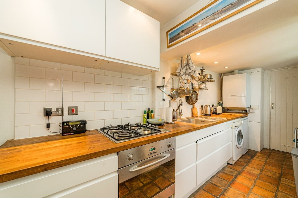 Properties For Sale in Woodlawn Street Whitstable