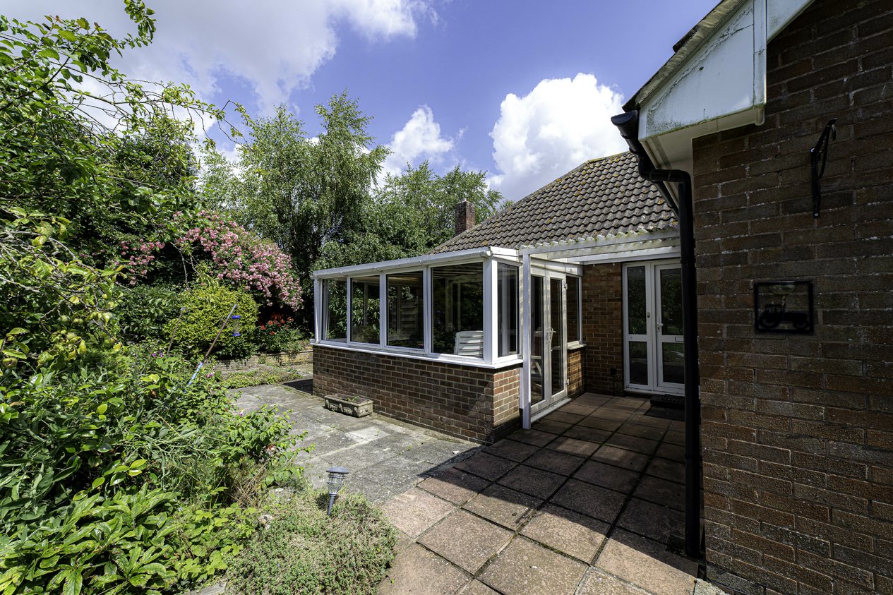 Properties Under Offer in Woolage Green Canterbury