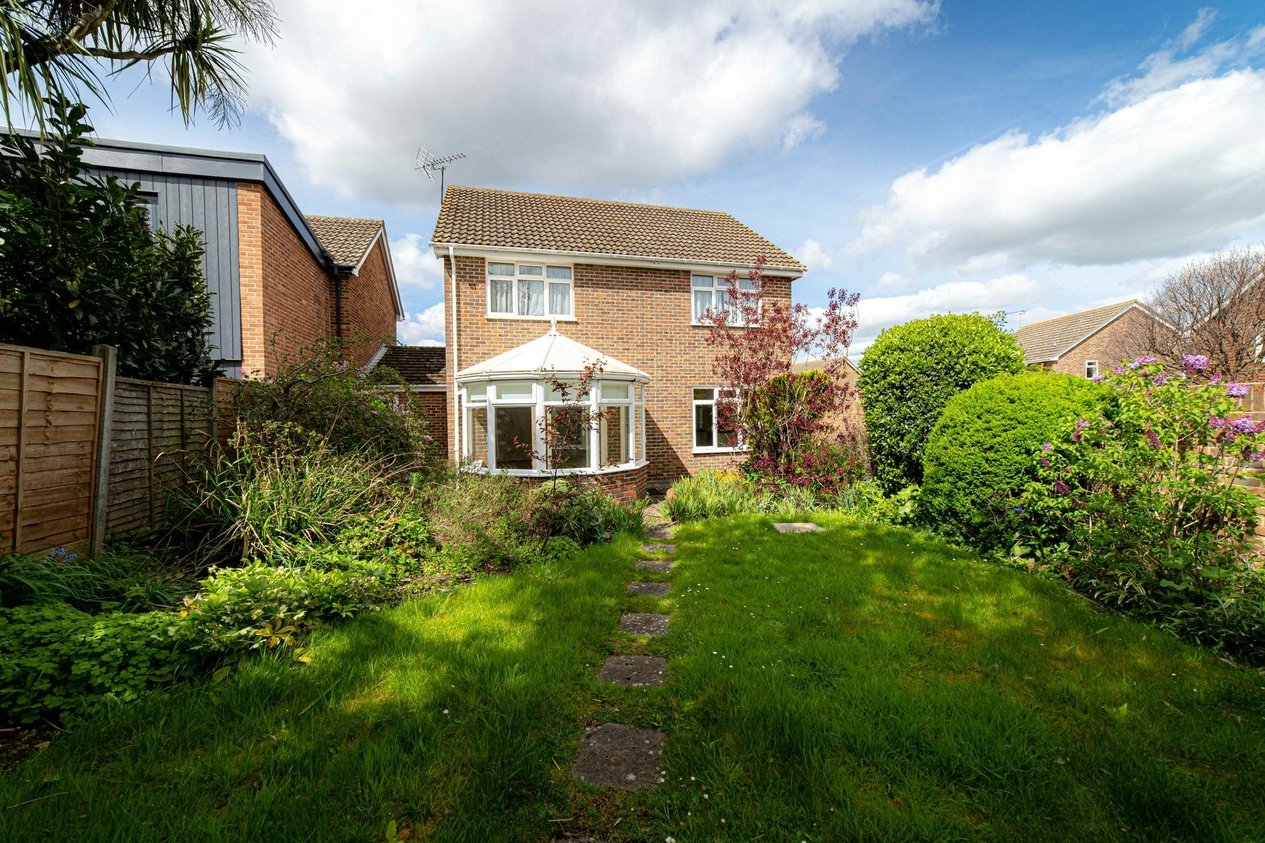 Properties For Sale in Worcester Close  Faversham