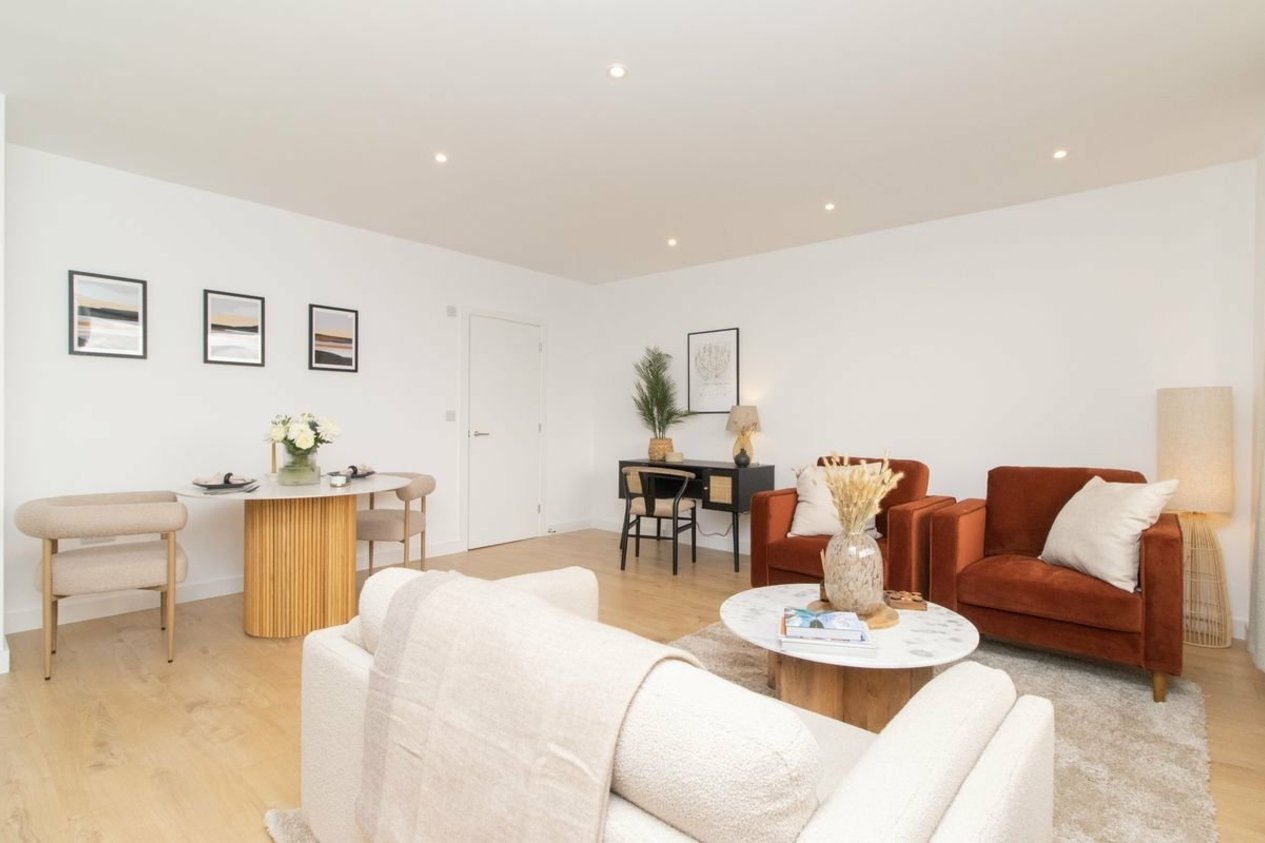 Properties Under Offer in Wraik Hill Whitstable