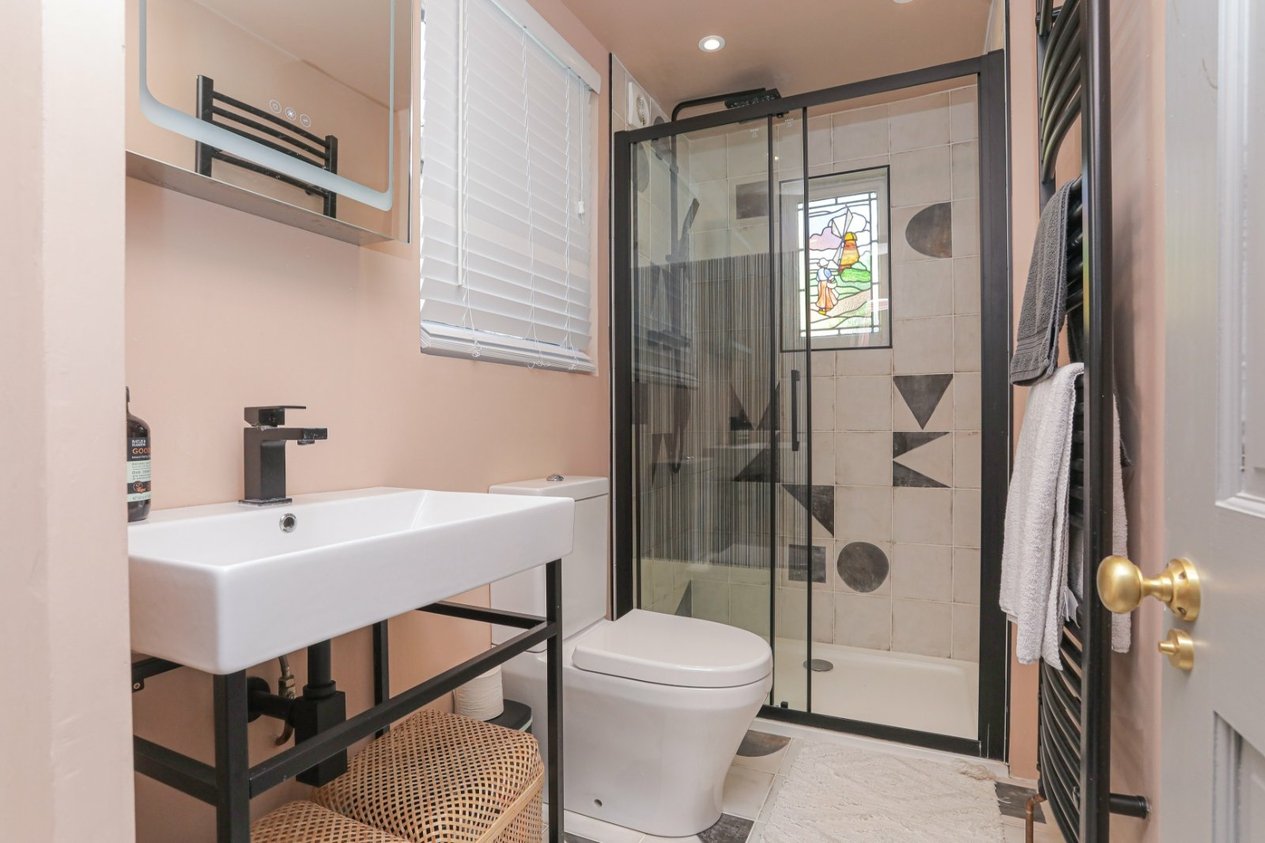 Properties For Sale in Wrotham Road Broadstairs