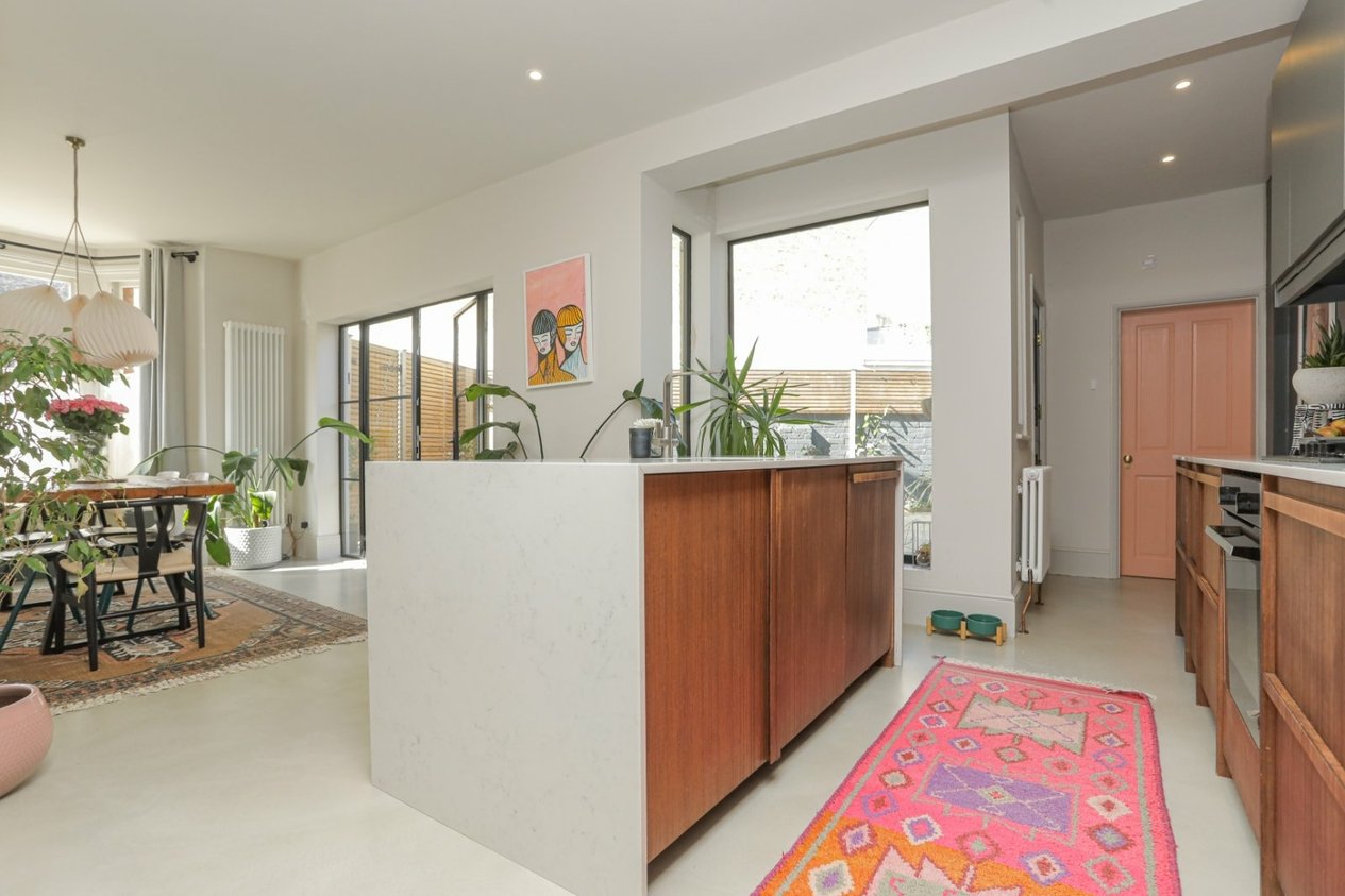Properties For Sale in Wrotham Road Broadstairs