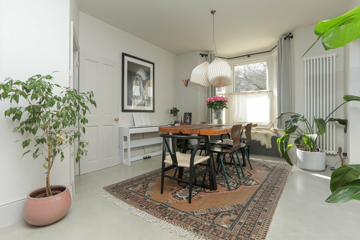 Properties For Sale in Wrotham Road Broadstairs