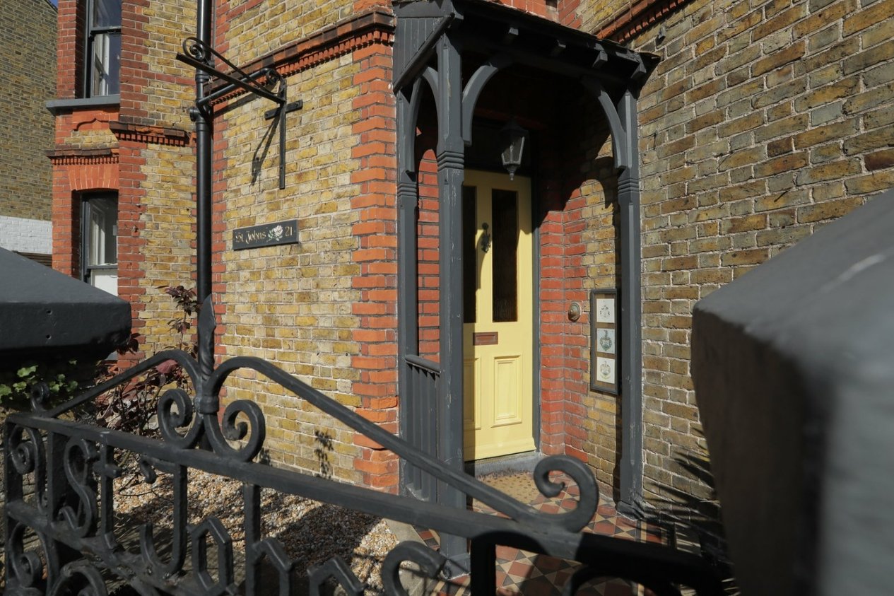Properties For Sale in Wrotham Road Broadstairs
