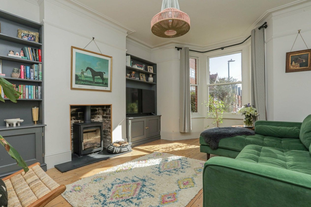 Properties For Sale in Wrotham Road Broadstairs