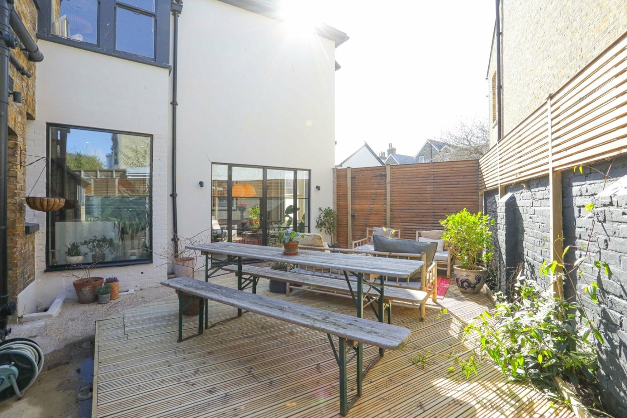 Properties For Sale in Wrotham Road Broadstairs
