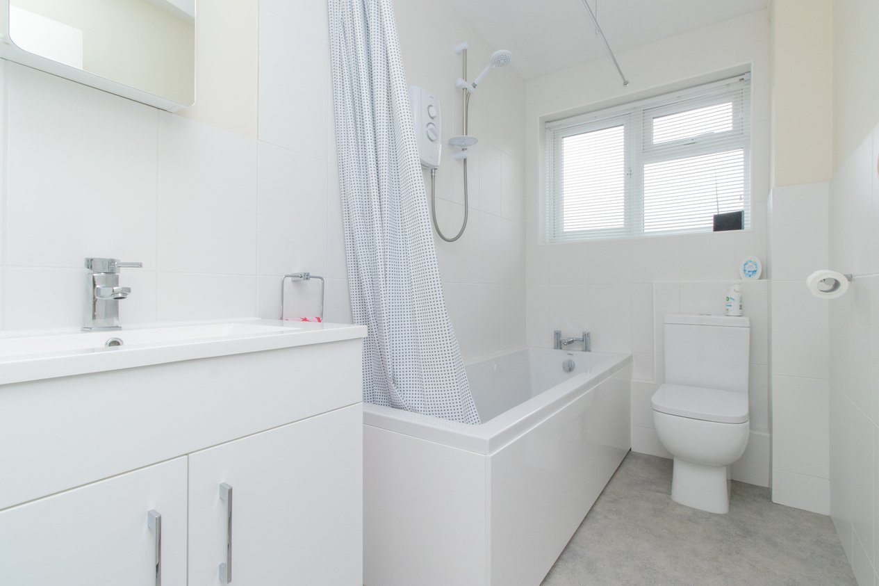Properties For Sale in Wrotham Road Broadstairs