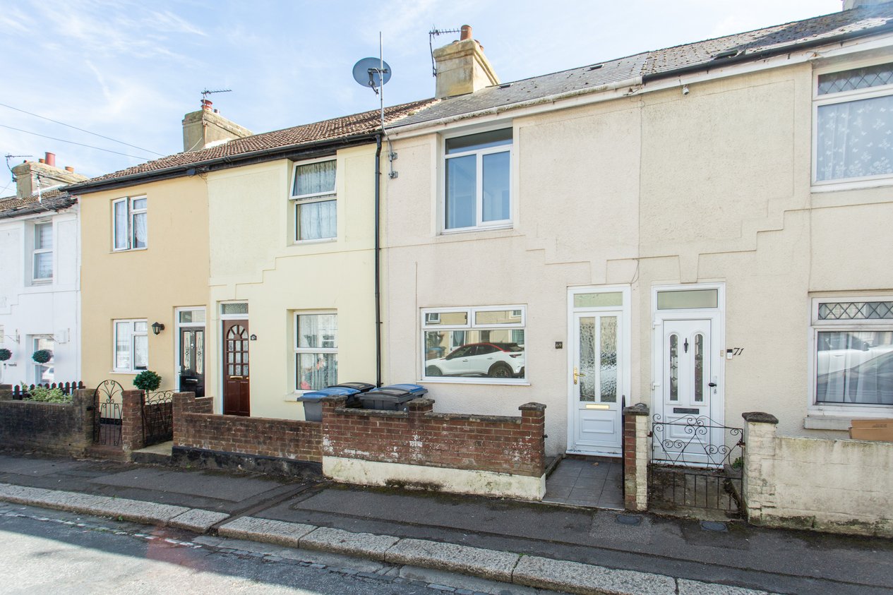 Properties Under Offer in Wyndham Road Dover
