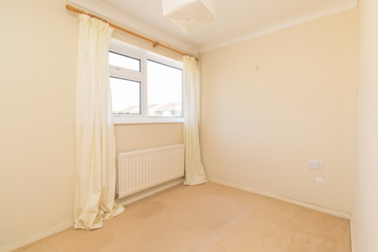 Properties Under Offer in Yardhurst Gardens Margate