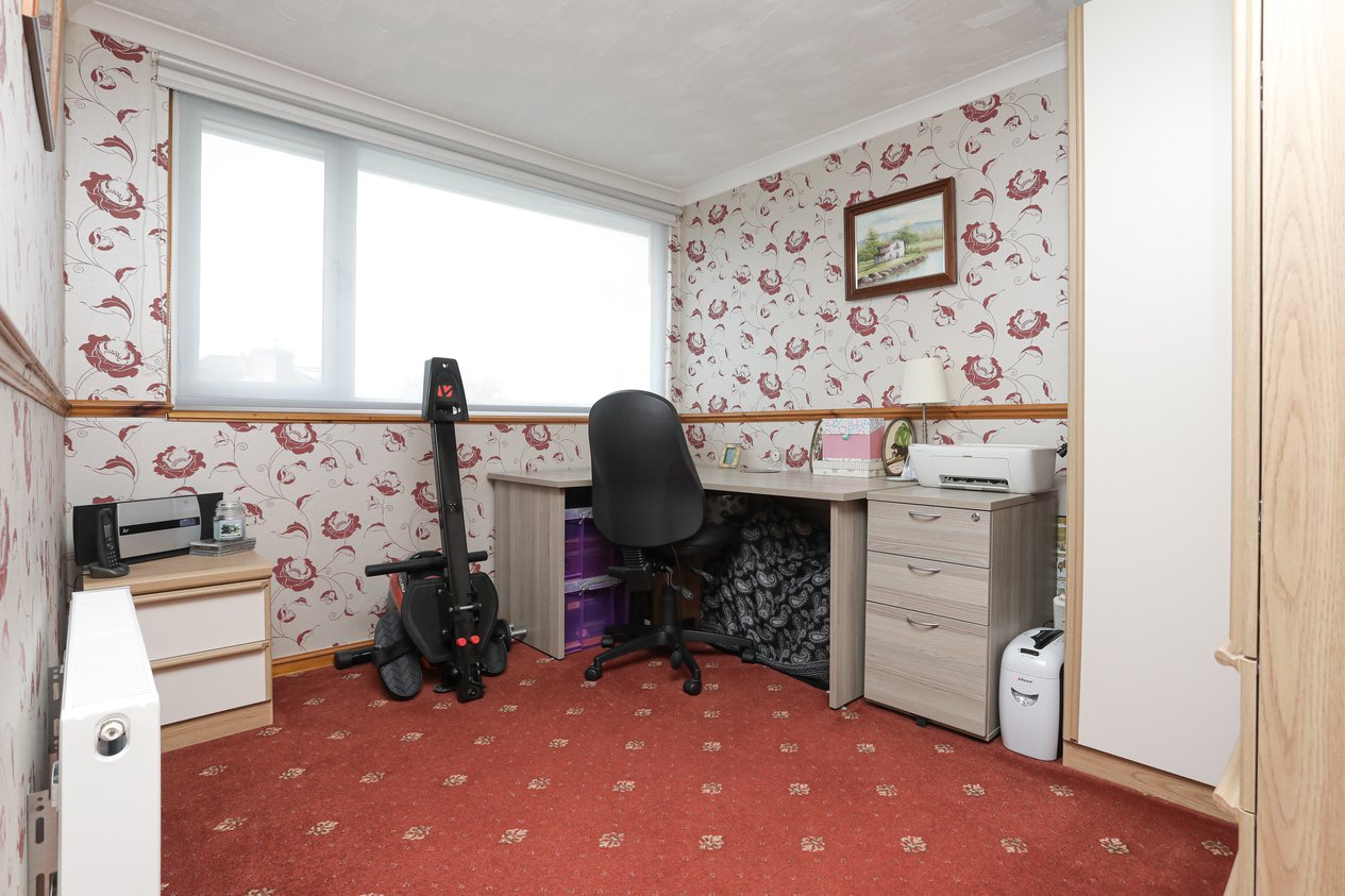 Properties Under Offer in Yew Tree Gardens Birchington