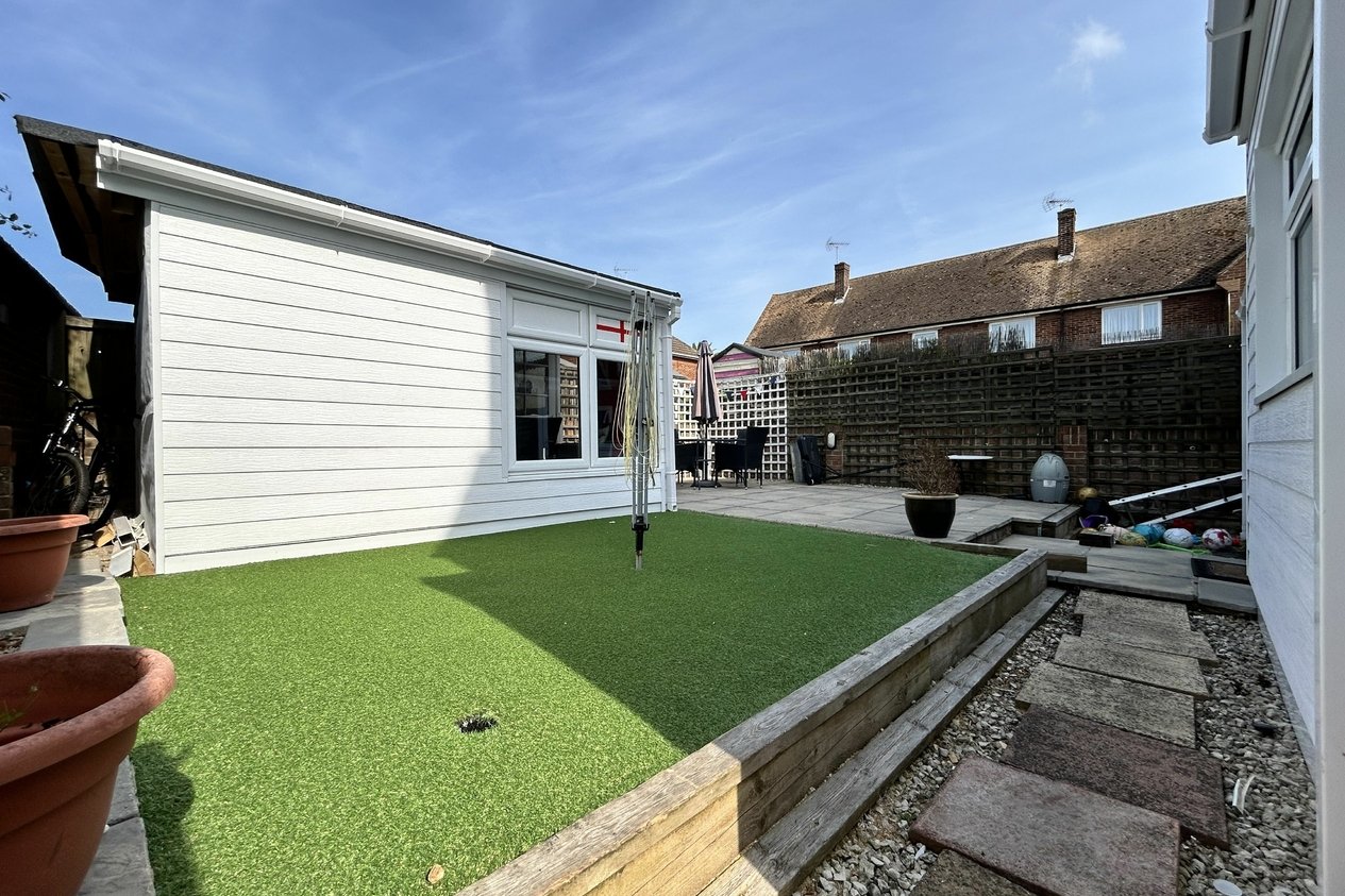 Properties For Sale in Yoakley Square 