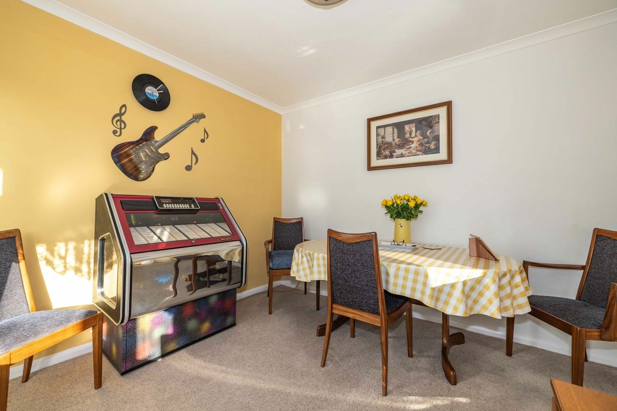 Properties For Sale in York Close  Herne Bay
