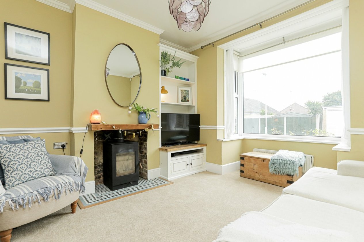 Properties For Sale in York Terrace Birchington
