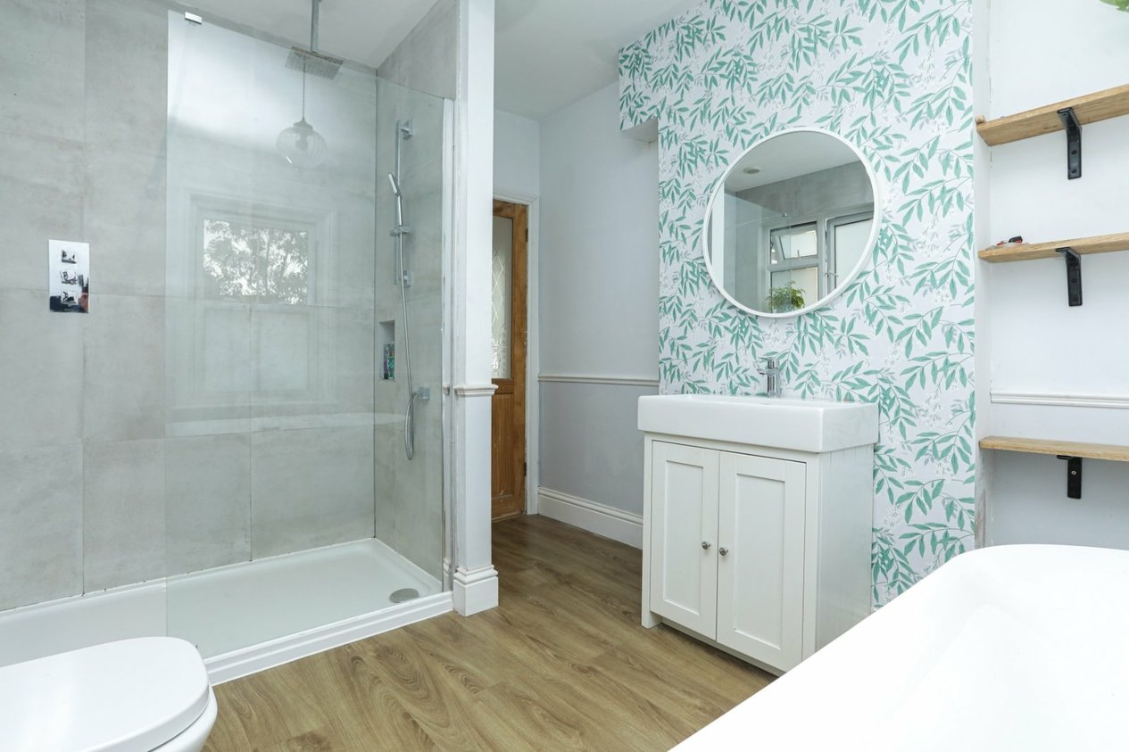 Properties For Sale in York Terrace Birchington
