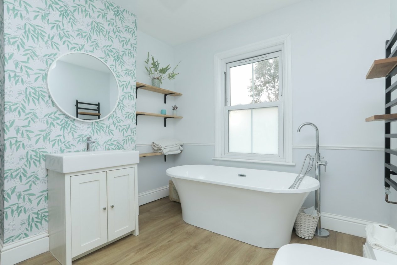 Properties For Sale in York Terrace Birchington