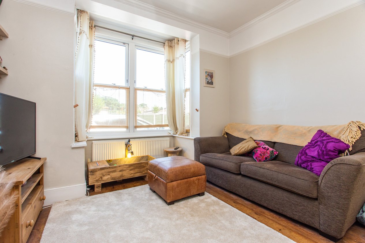 Properties Under Offer in York Terrace Birchington