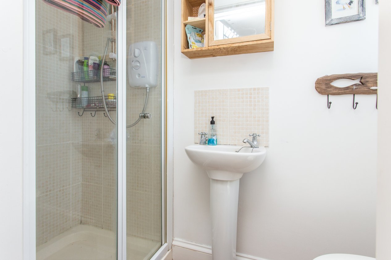 Properties Under Offer in York Terrace Birchington