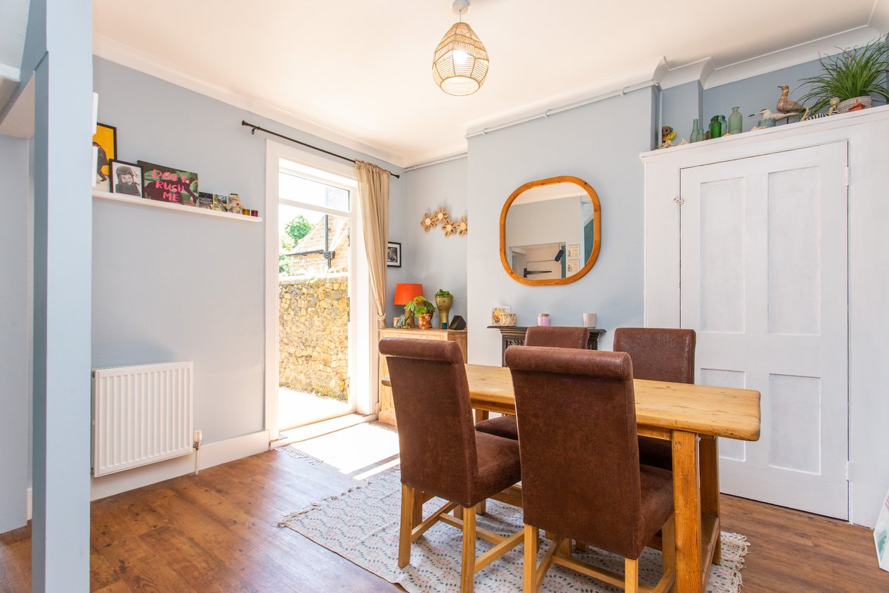 Properties Under Offer in York Terrace Birchington