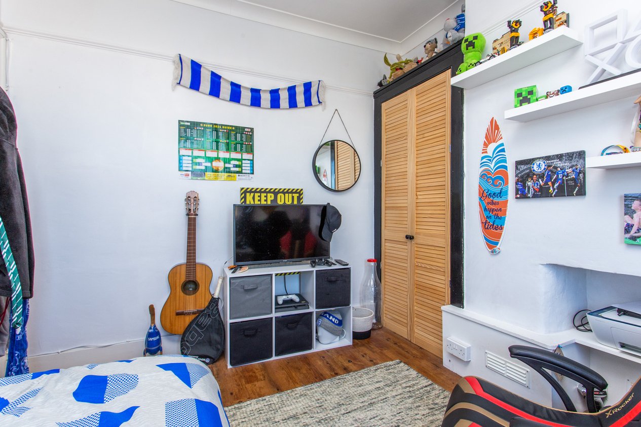 Properties Under Offer in York Terrace Birchington
