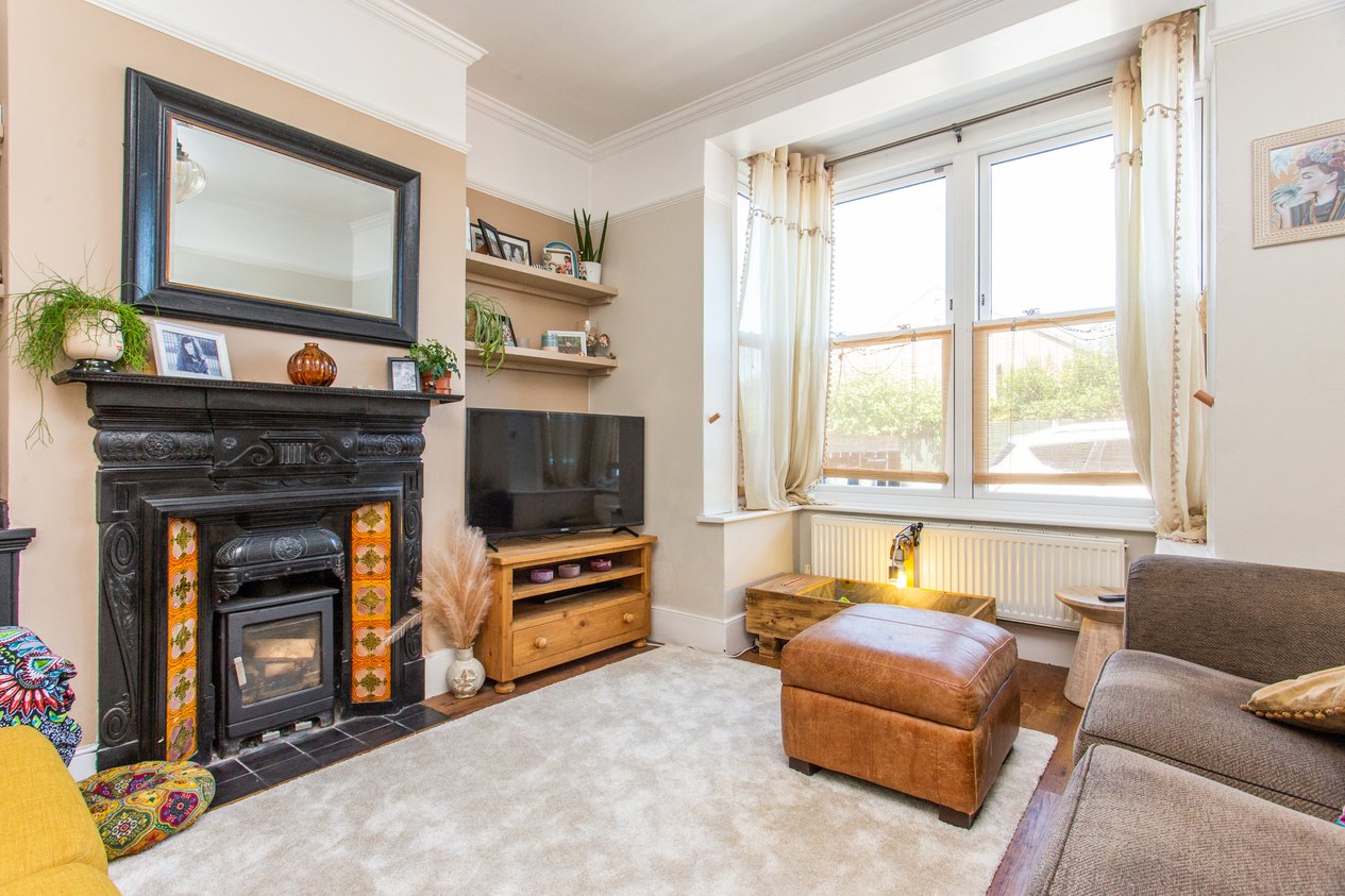Properties Under Offer in York Terrace Birchington