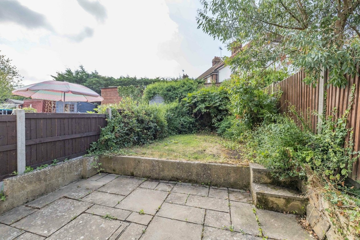 Properties For Sale in Zealand Road Canterbury