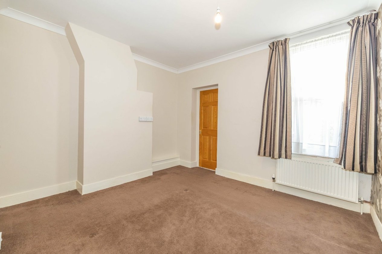 Properties For Sale in Zealand Road Canterbury