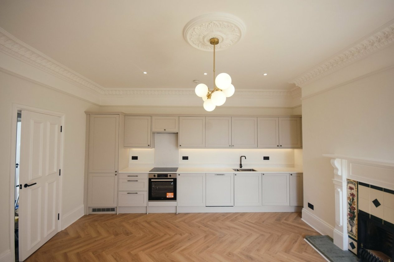 Properties To Let in 1 Augusta Road Ramsgate