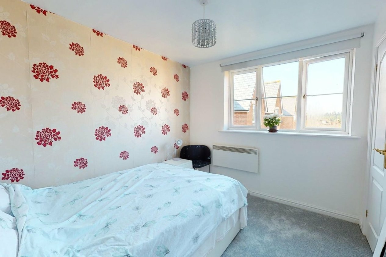 Properties Let in 29a Homersham Canterbury