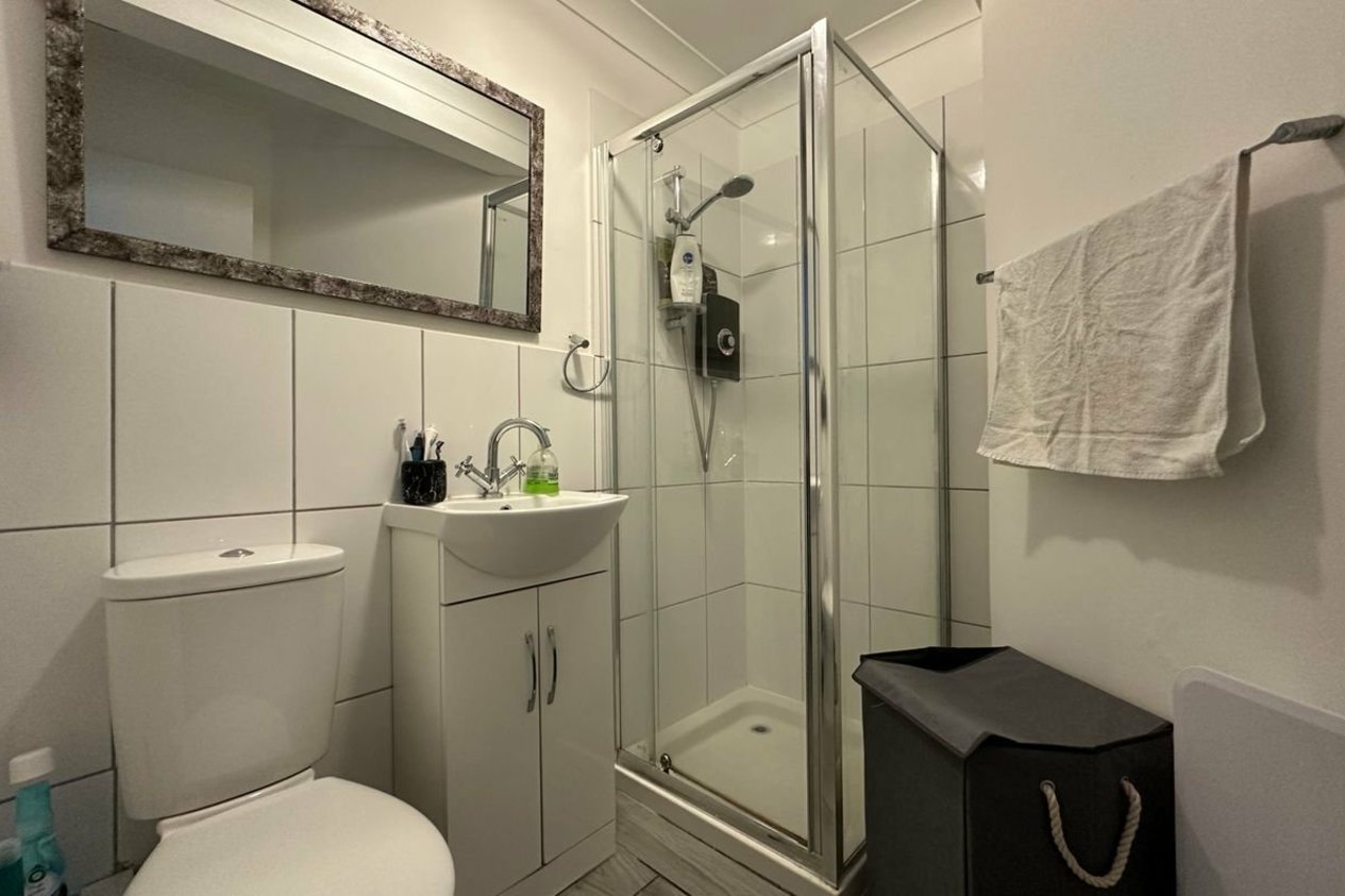 Properties Under Offer in 30 High Street Broadstairs