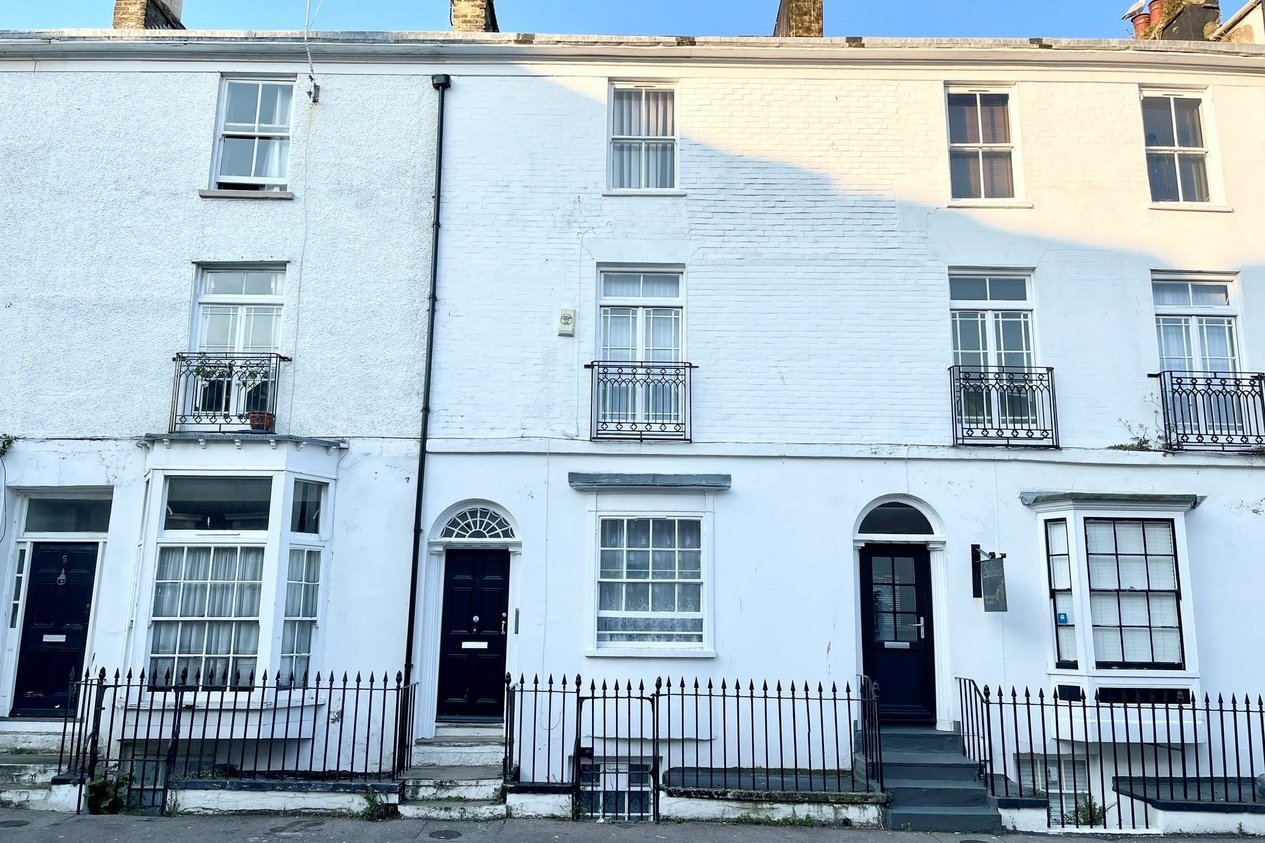 Properties Let Agreed in 6-7 Russell Street  Dover