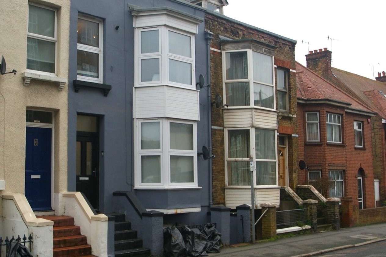 Properties To Let in 25 Addington Road  Margate