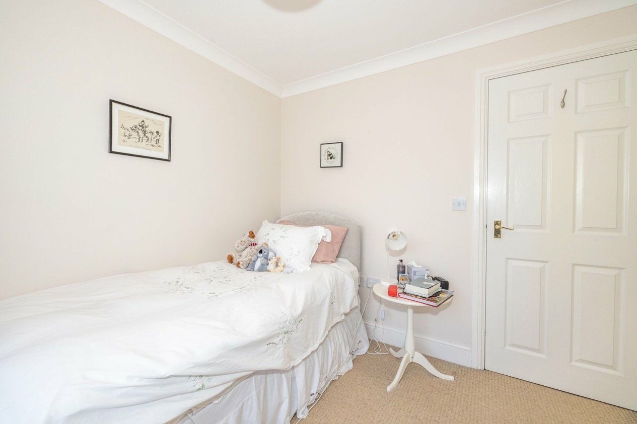 Properties Let Agreed in Ainsley Way Canterbury