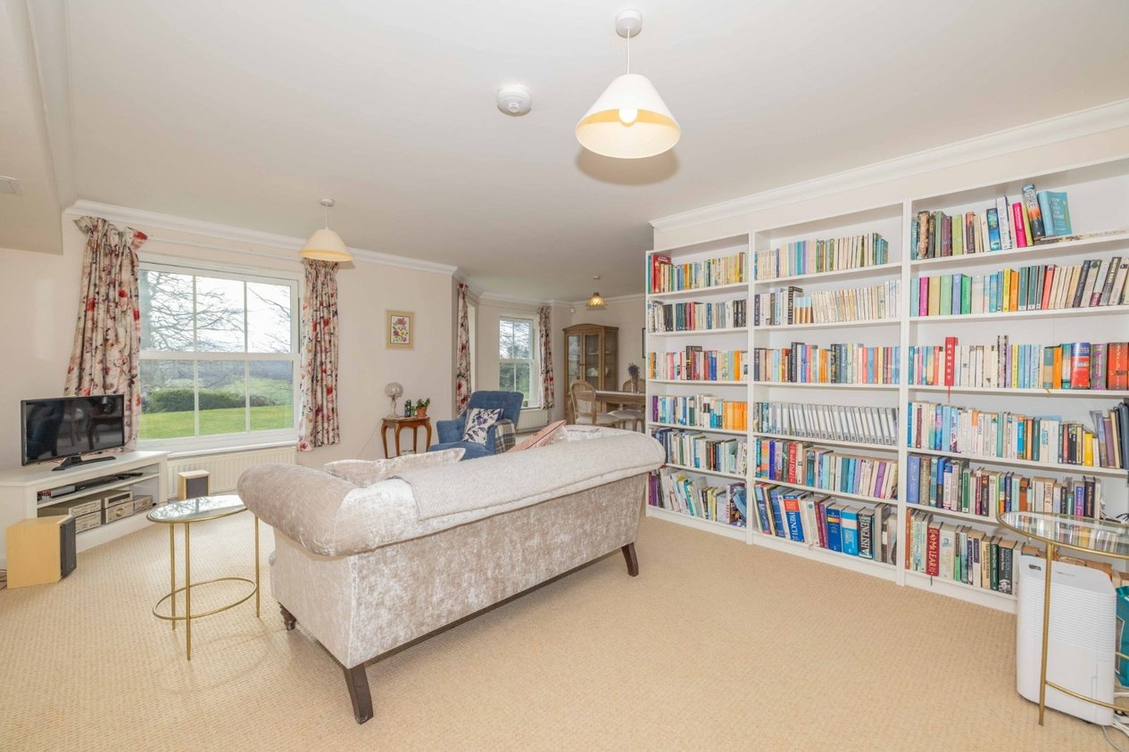Properties Let Agreed in Ainsley Way Canterbury