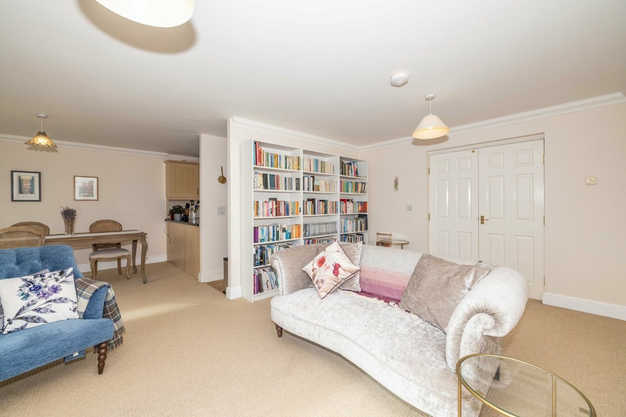 Properties Let Agreed in Ainsley Way Canterbury